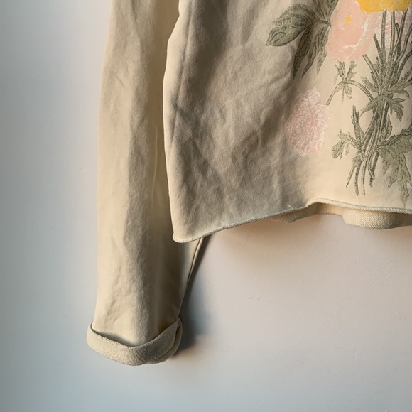 Y2K | Floral Graphic Cottage Core Cropped V-neck Lightweight Cozy Knit Shirt Top - Picture 4 of 6